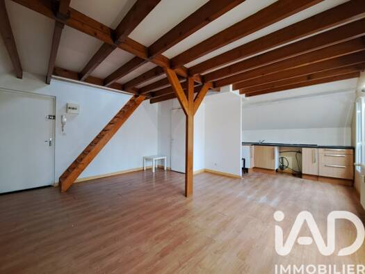 Appartement à vendre 69 900 € 2 pièces 1 chambre 32 m² Étage 1/2 Centre République Armentières 59280