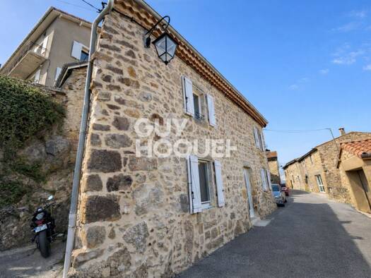 Maison à vendre 180 000 € 4 pièces 2 chambres 97 m² Toulaud 07130