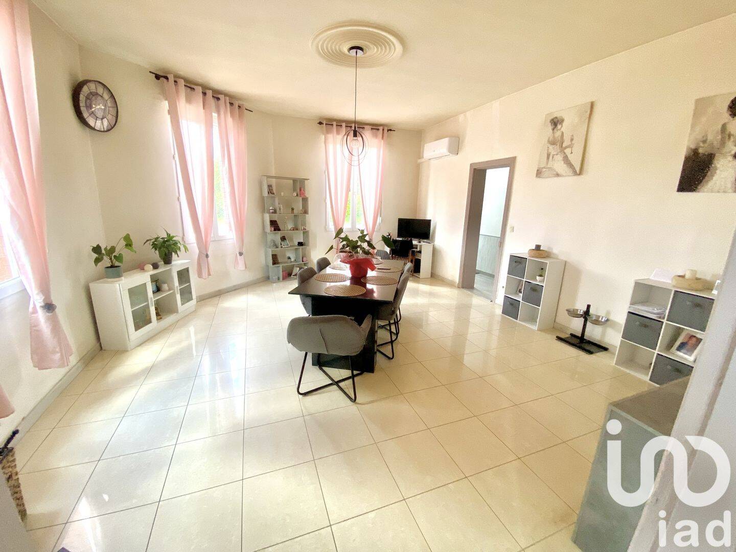 Maison 8 pièces 190 m² · à Vendhuile · 190 m² · 178 000 €