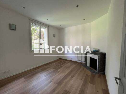 Appartement à louer 535 € 2 pièces 1 chambre 43,5 m² RDC Gare-Croix Verte-Ile Offard-Millocheau Saumur 49400