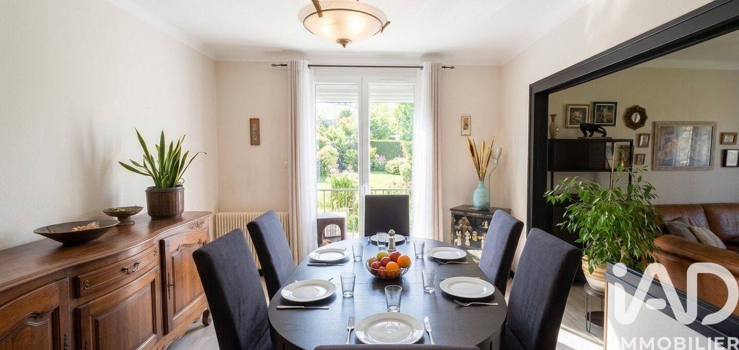 Maison 6 pièces 136 m² · à Beaune · 136 m² · 260 000 €