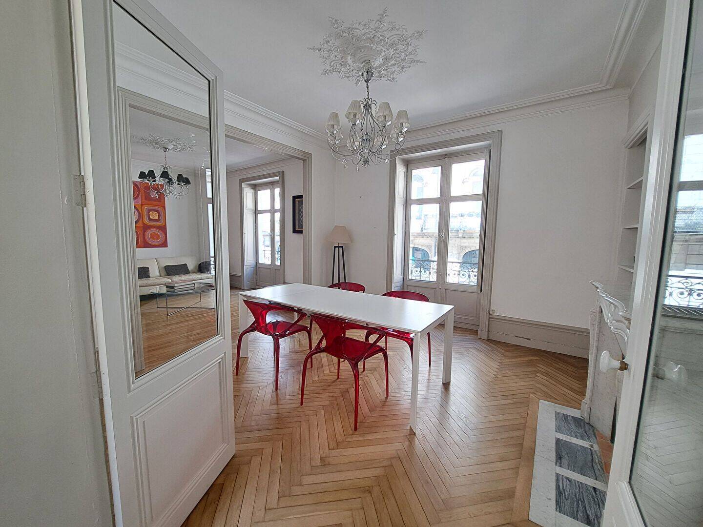 APPARTEMENT T4 NON MEUBLE NANTES — 2