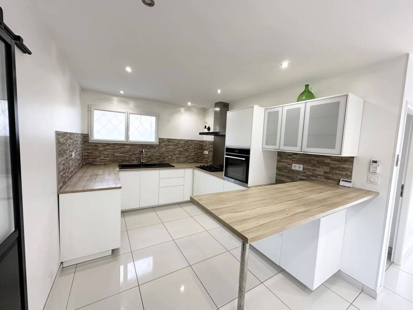 Maison 3 pièces 70 m² · à Saint-Martin-d'Hères · 70,4 m² · 1 200 €