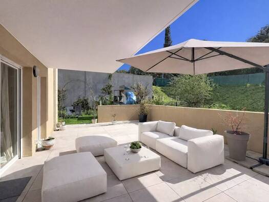 Appartement à vendre - Première occupation 465 000 € 4 pièces 3 chambres 85 m² RDC/4 Pietrosella 20166