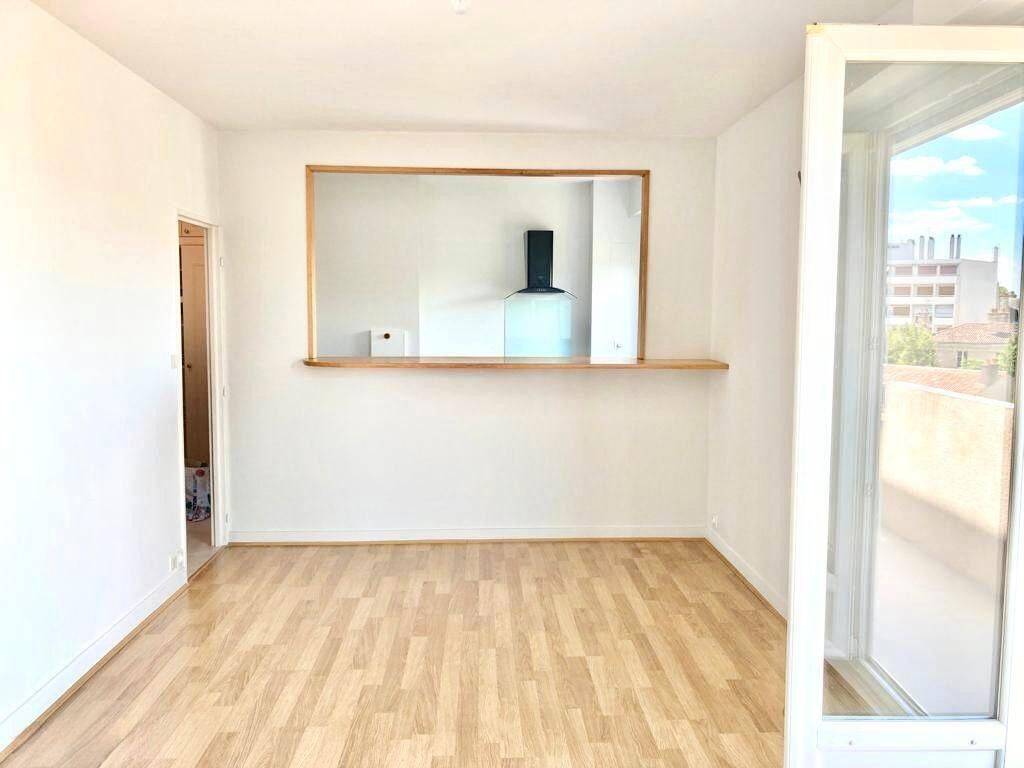 Appartement 2 pièces 46 m² · à Poitiers · 46 m² · 750 €