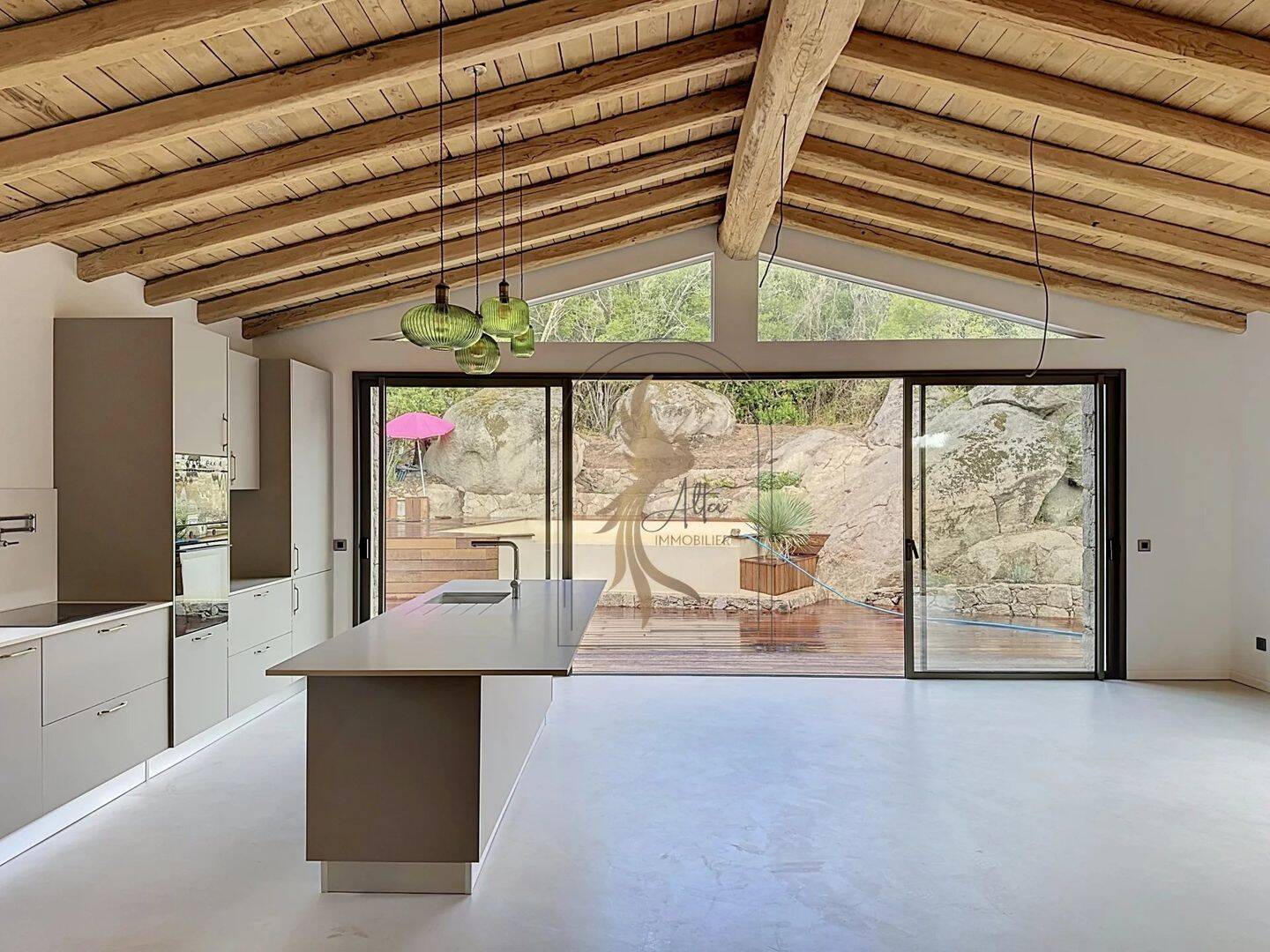 Maison 5 pièces 152 m² · à Sotta · 152 m² · 1 440 000 €