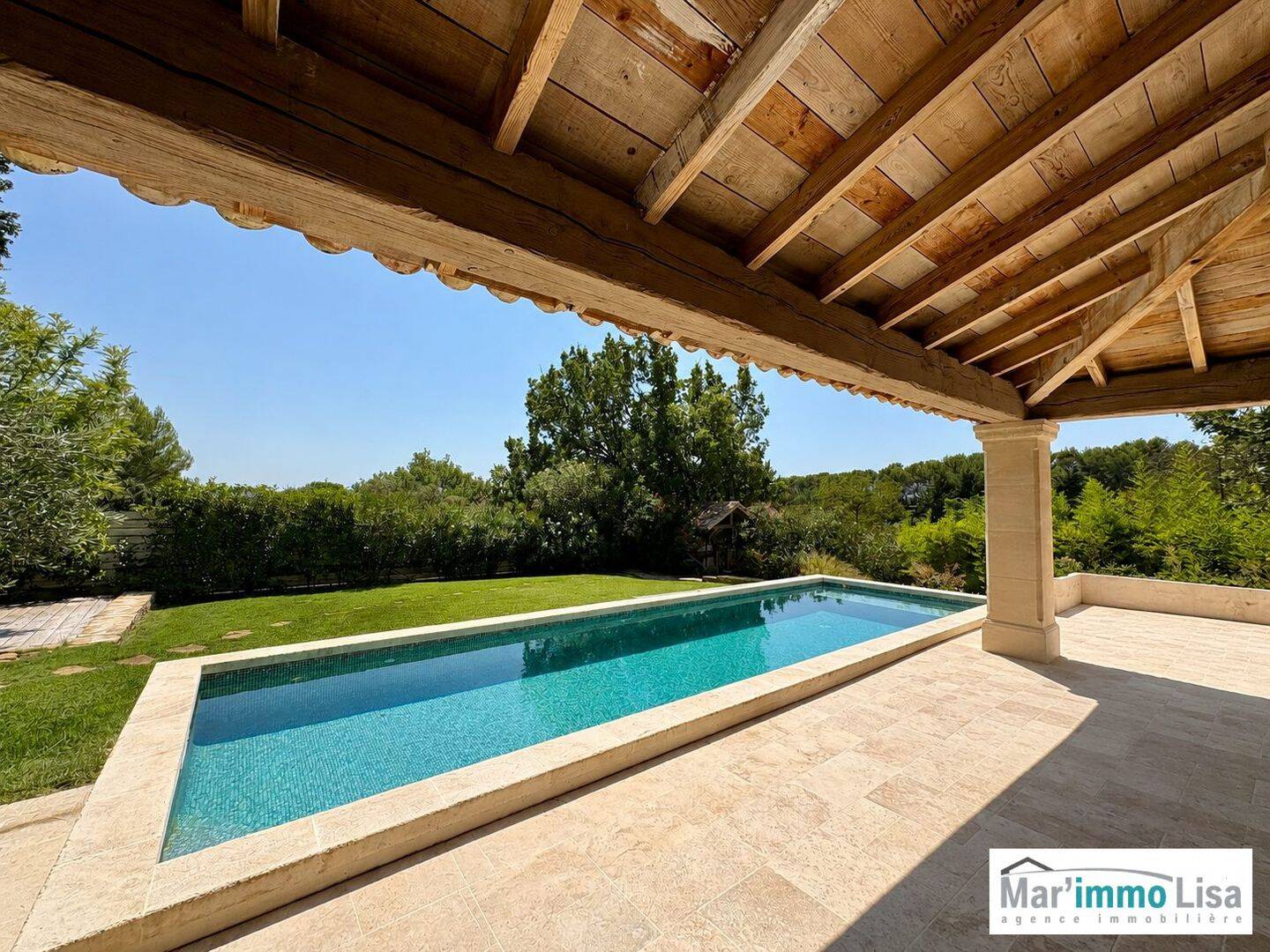 Maison 6 pièces 177 m² · à Mérindol · 177 m² · 790 000 €