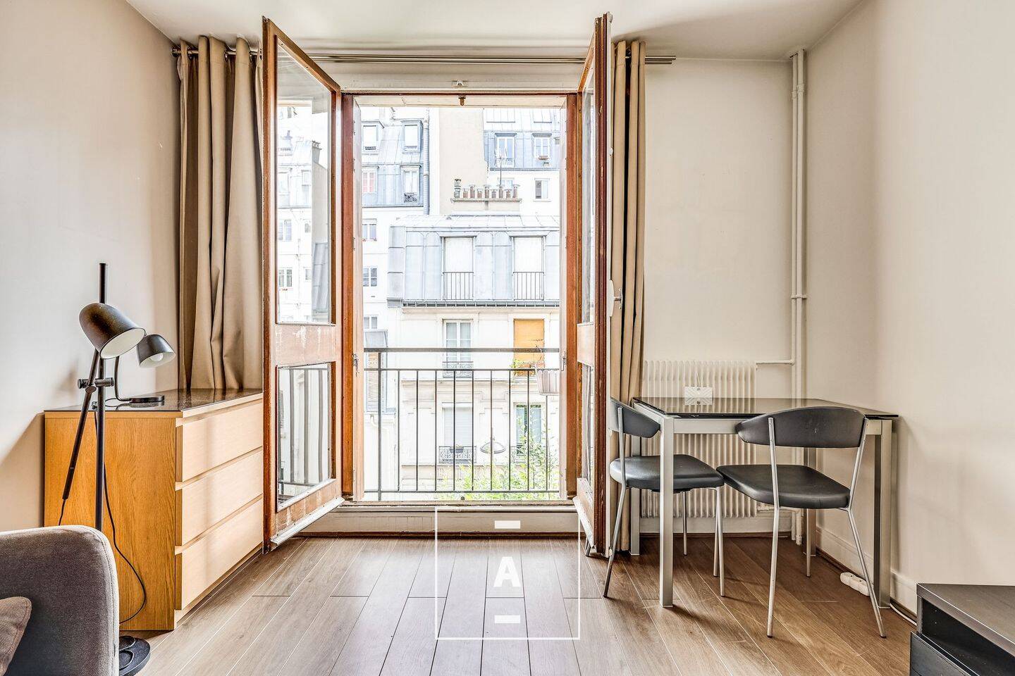 Appartement 1 pièce 25 m² · à Paris 18ème Arrondissement · 25 m² · 290 000 €