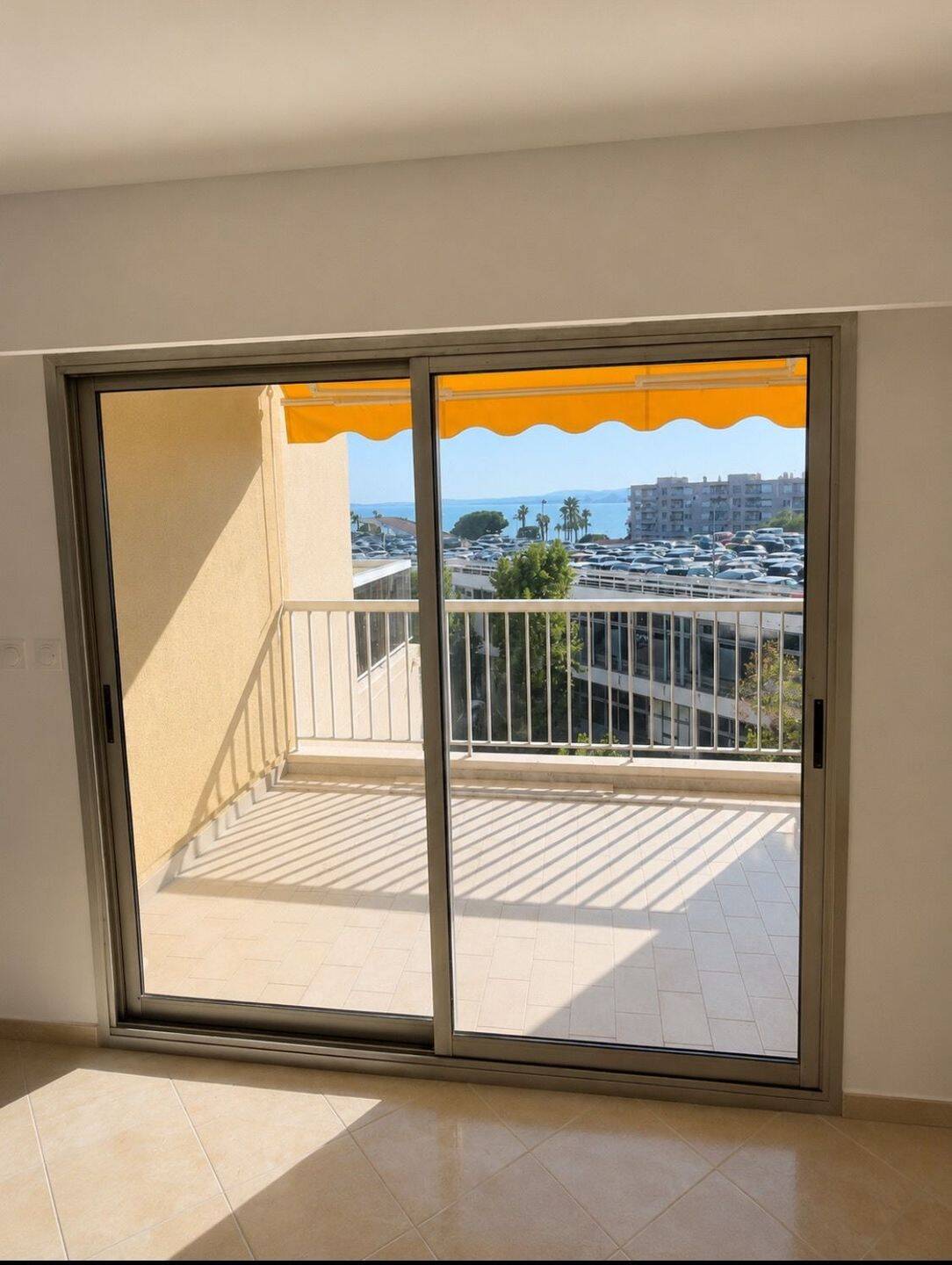 Appartement 1 pièce 30 m² · à Cagnes-sur-Mer · 30 m² · 880 €/mois