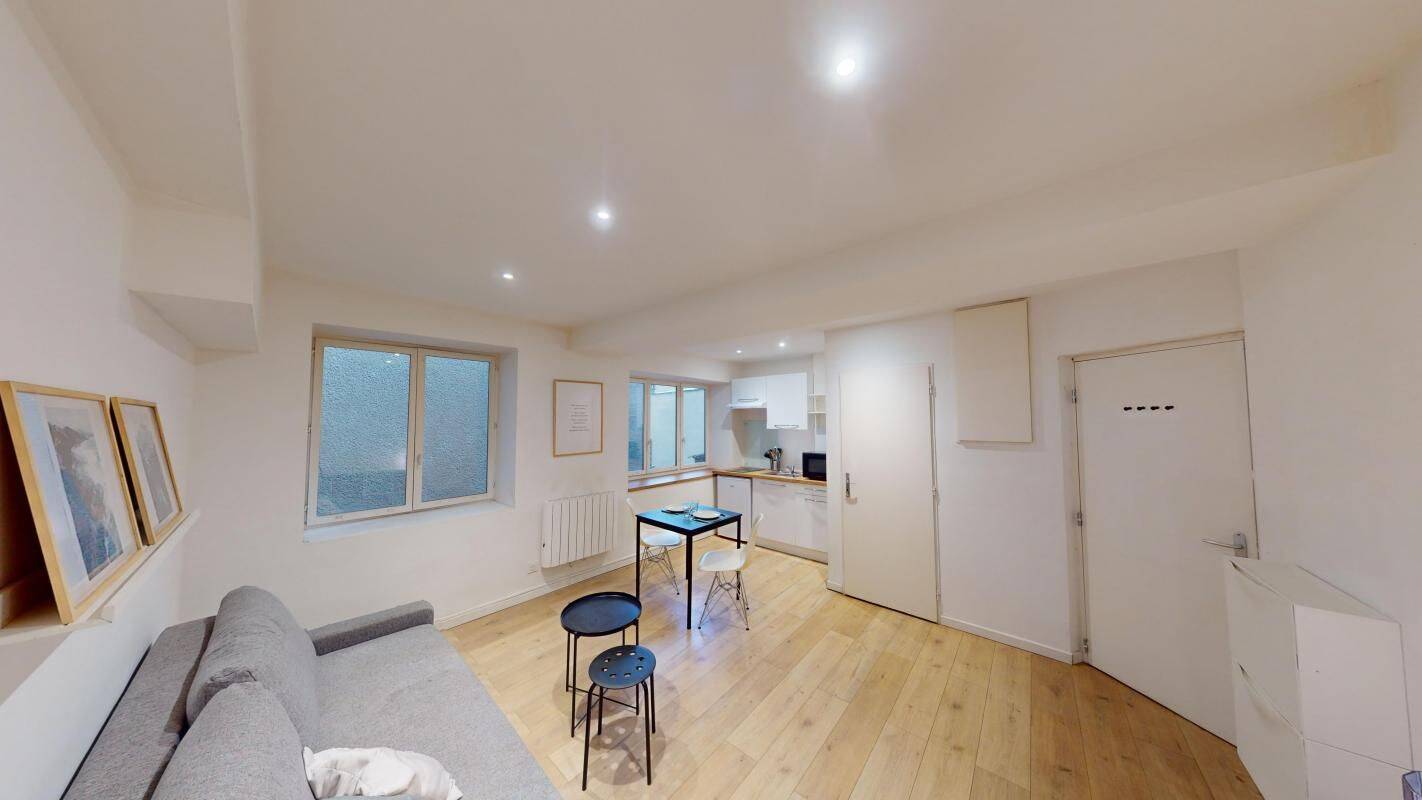 Appartement 2 pièces 31 m² · à Saint-Étienne · 30,8 m² · 450 €/mois