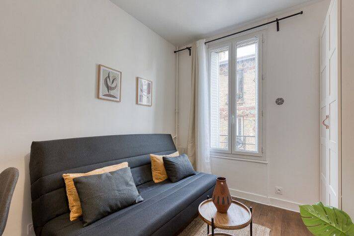 Appartement 1 pièce 15 m² · à Asnières-sur-Seine · 15 m² · 886 €