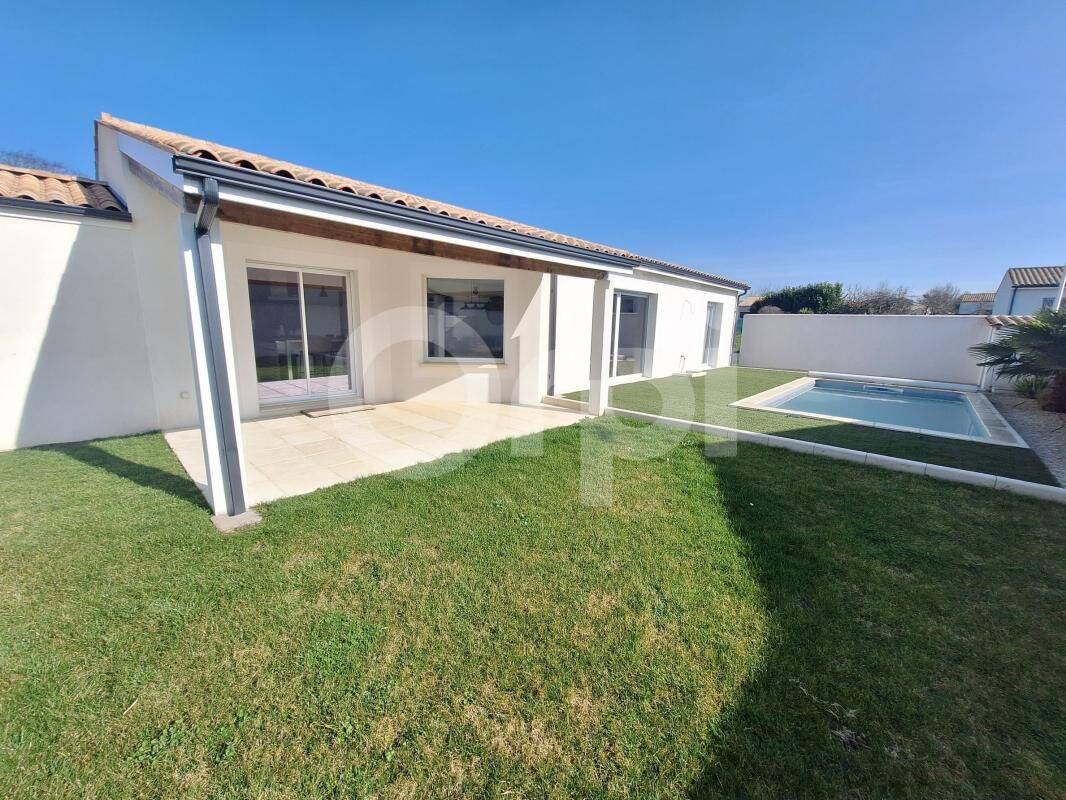 Maison 4 pièces 123 m² · à Semussac · 123,1 m² · 414 000 €