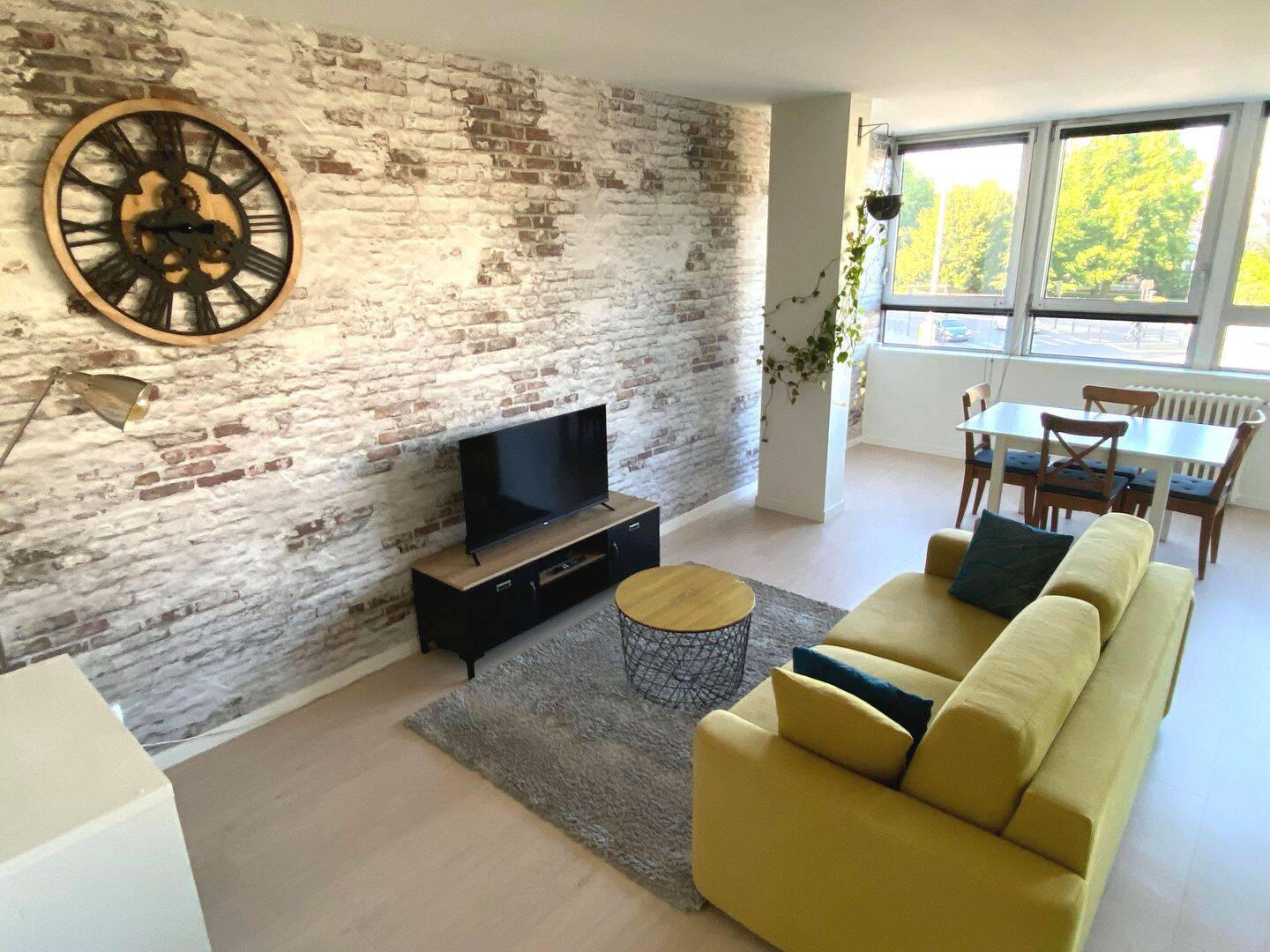 Appartement 3 pièces 93 m² · à Troyes · 93 m² · 1 050 €