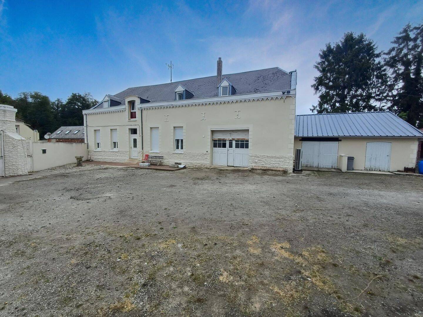 Maison 7 pièces 165 m² · à Essigny-le-Petit · 165 m² · 299 000 €
