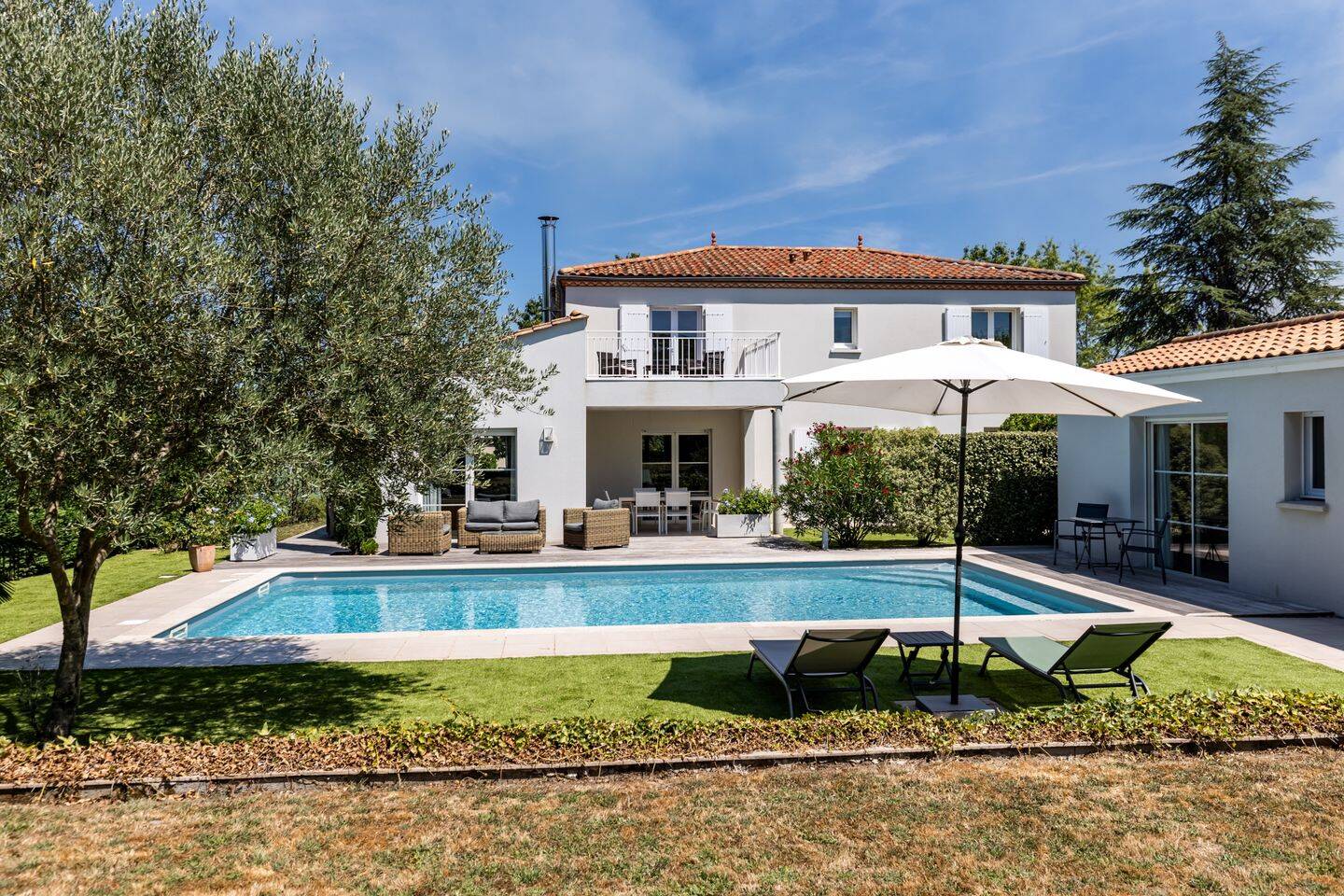 Maison 7 pièces 200 m² · à Bouliac · 200 m² · 940 000 €