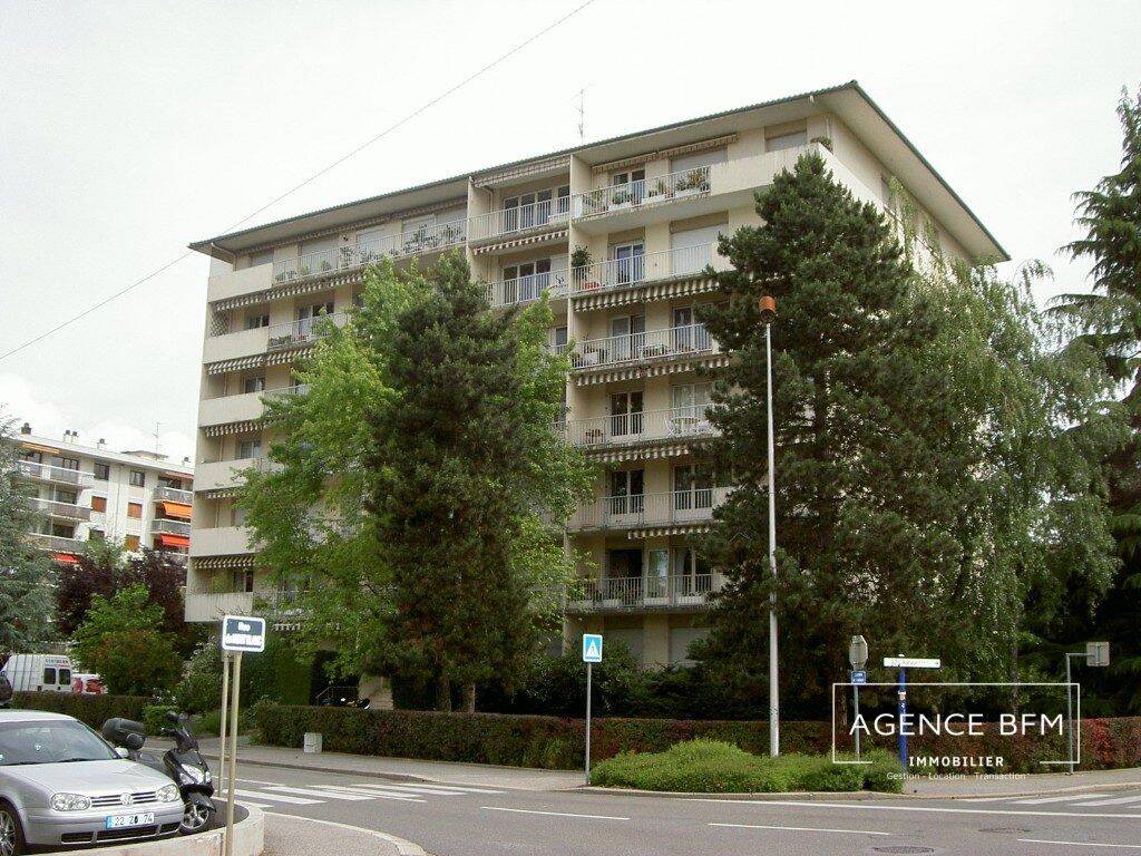 Appartement 1 pièce 28 m² · à Annecy · 28 m² · 561 €