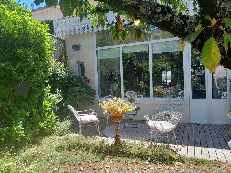 Maison 5 pièces 150 m² · à Bordeaux · 150 m² · 699 000 €