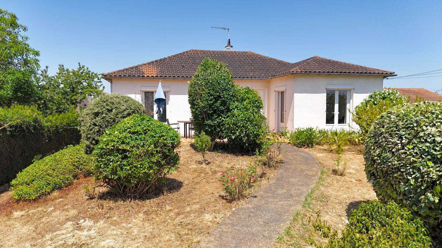 Maison 5 pièces 105 m² · à Buxerolles · 105 m² · 249 950 €