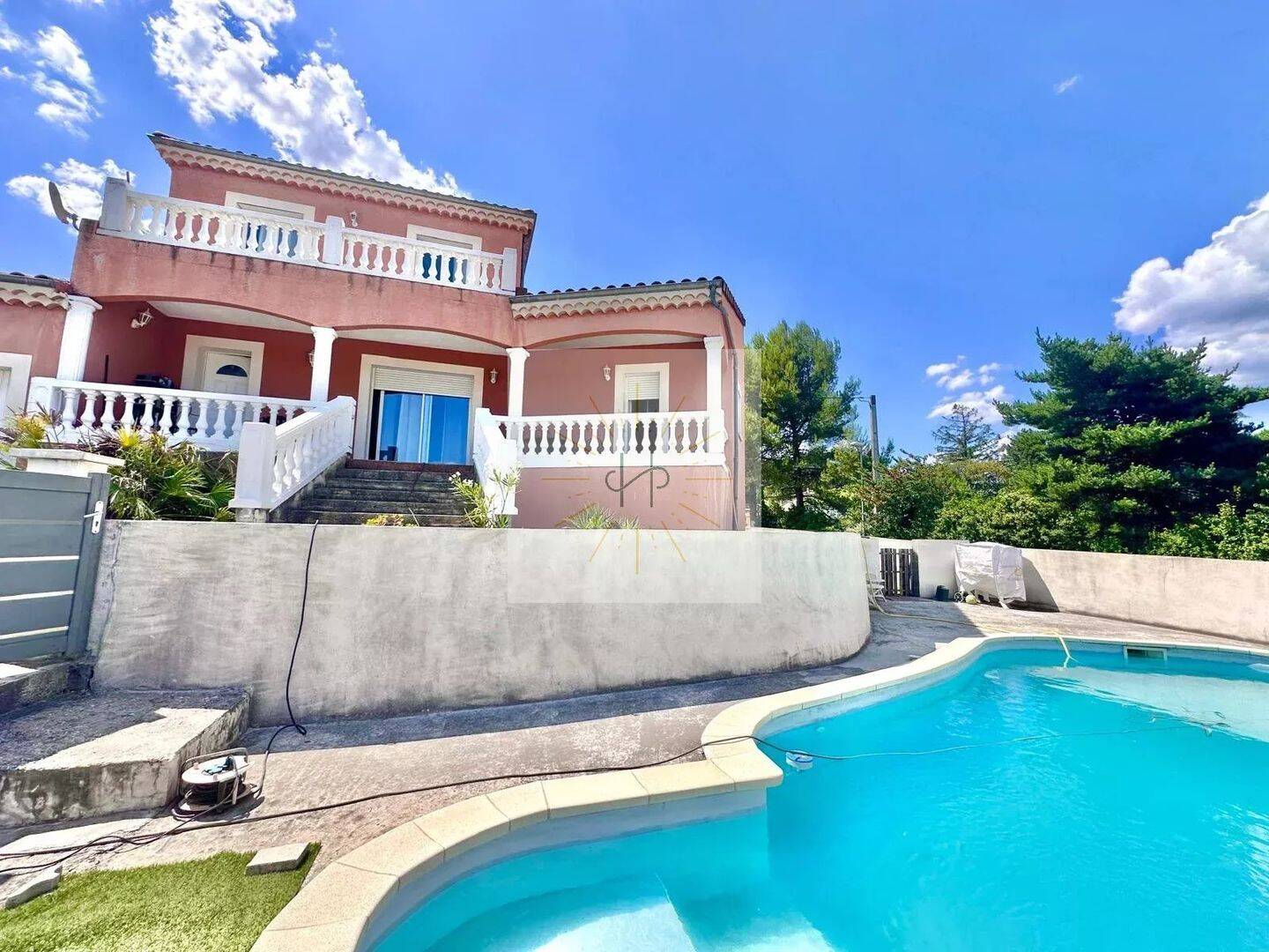Maison 5 pièces 128 m² · à Le Teil · 128 m² · 250 000 €