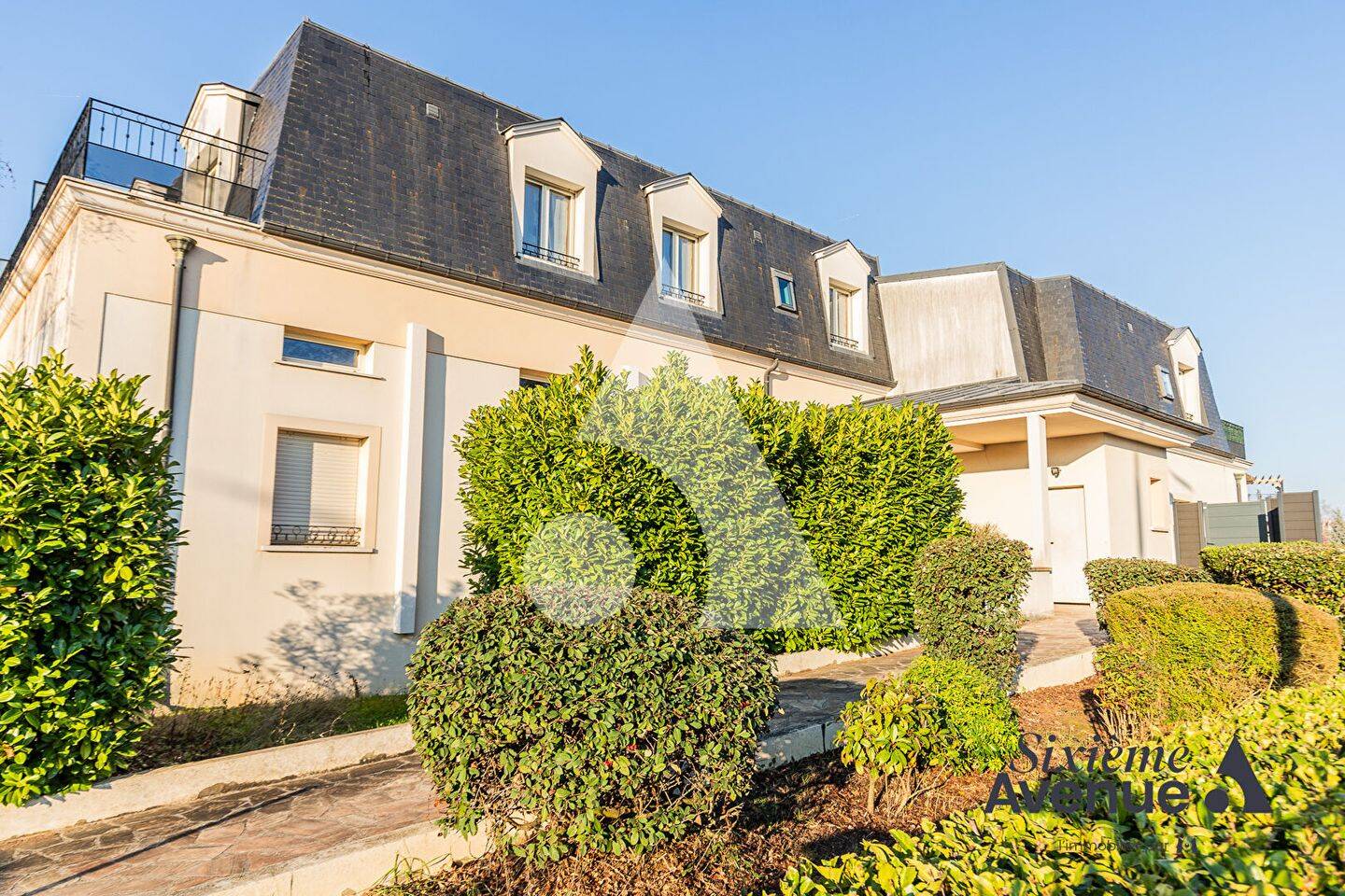 Appartement 5 pièces 95 m² · à Brétigny-sur-Orge · 95 m² · 299 000 €
