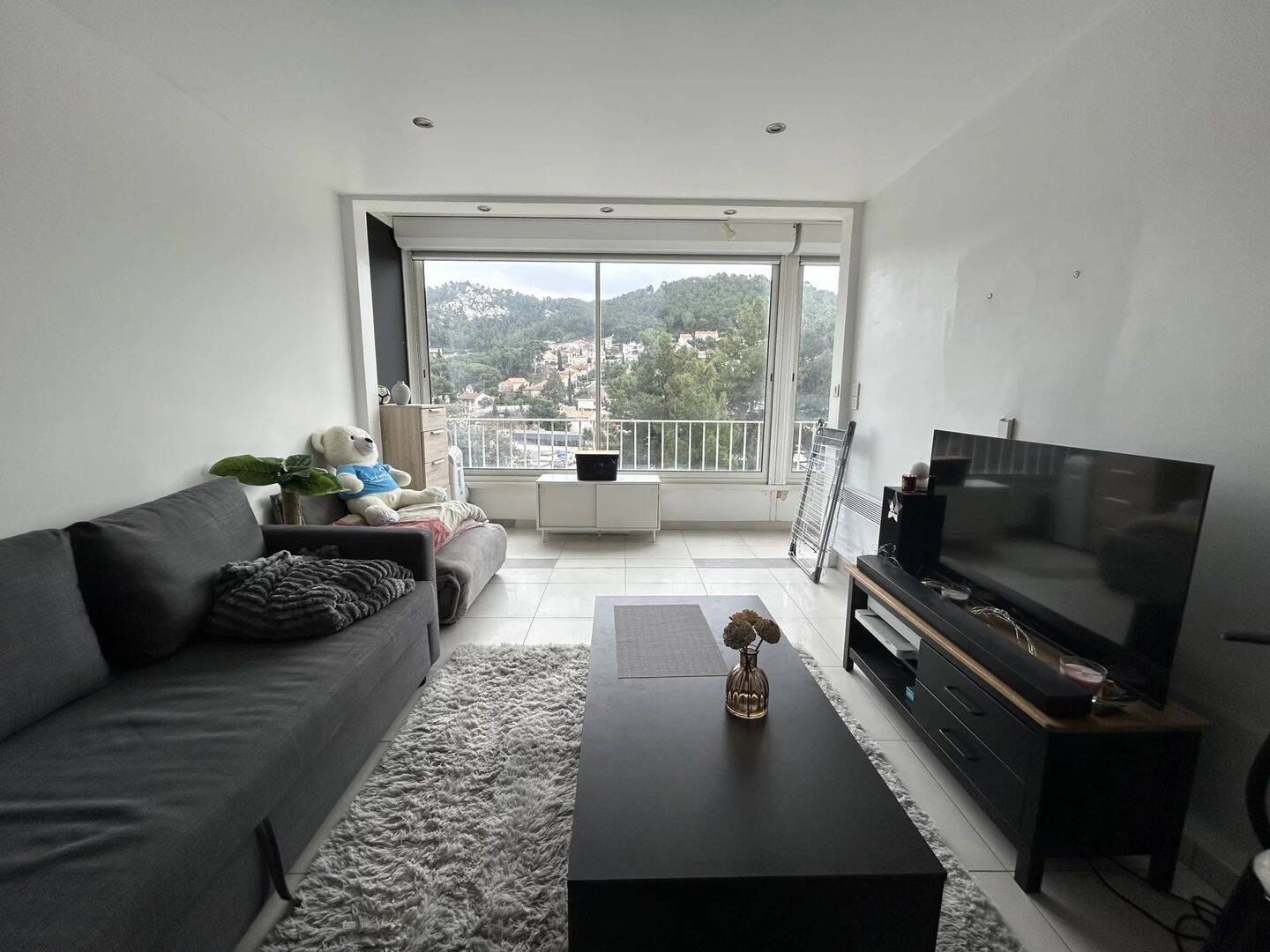 Appartement 1 pièce 35 m² · à Marseille 9ème Arrondissement · 35,4 m² · 676 €/mois