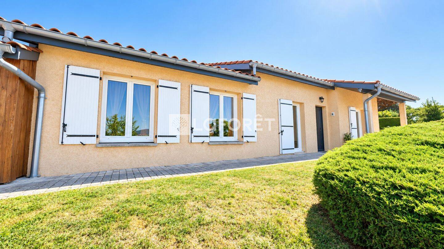 Maison 5 pièces 110 m² · à Sourcieux-les-Mines · 110 m² · 492 000 €