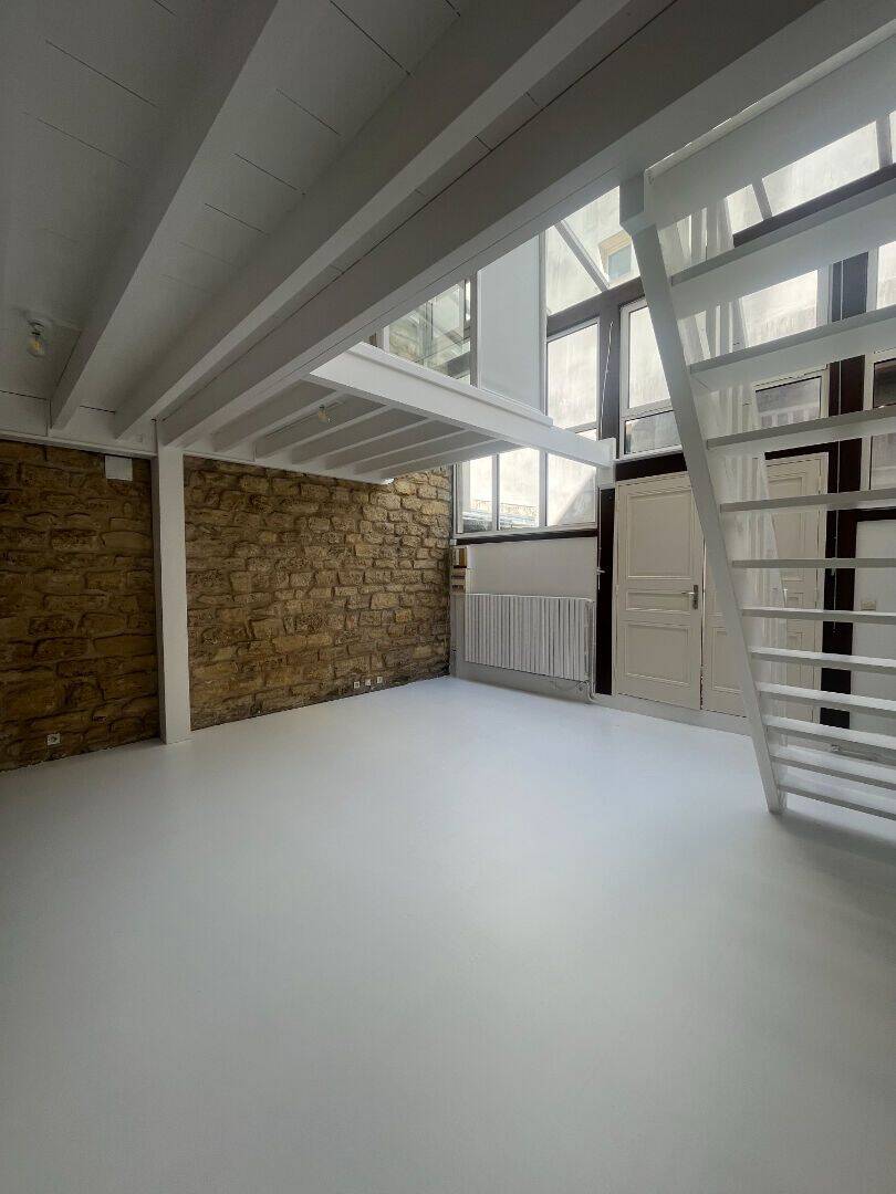 Appartement 3 pièces 55 m² · à Paris 14ème Arrondissement · 55,5 m² · 1 900 €/mois