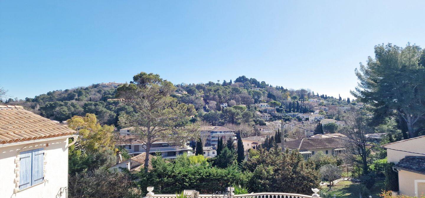 Maison 3 pièces 61 m² · à Mougins · 61 m² · 250 000 €