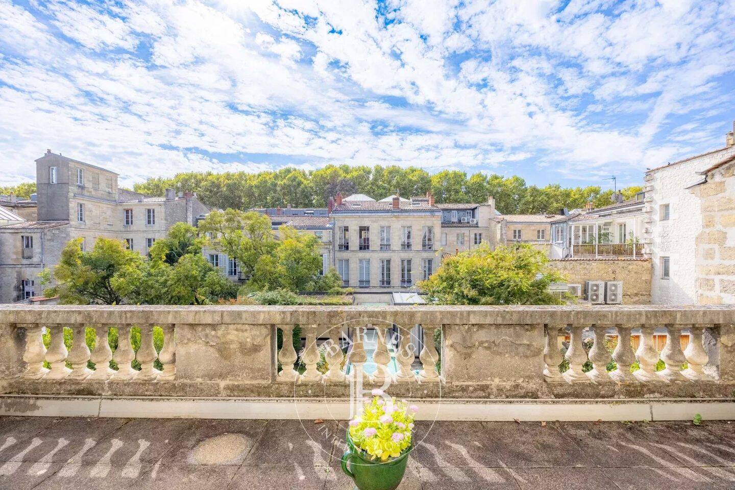 Appartement 6 pièces 184 m² · à Bordeaux · 184 m² · 1 158 000 €