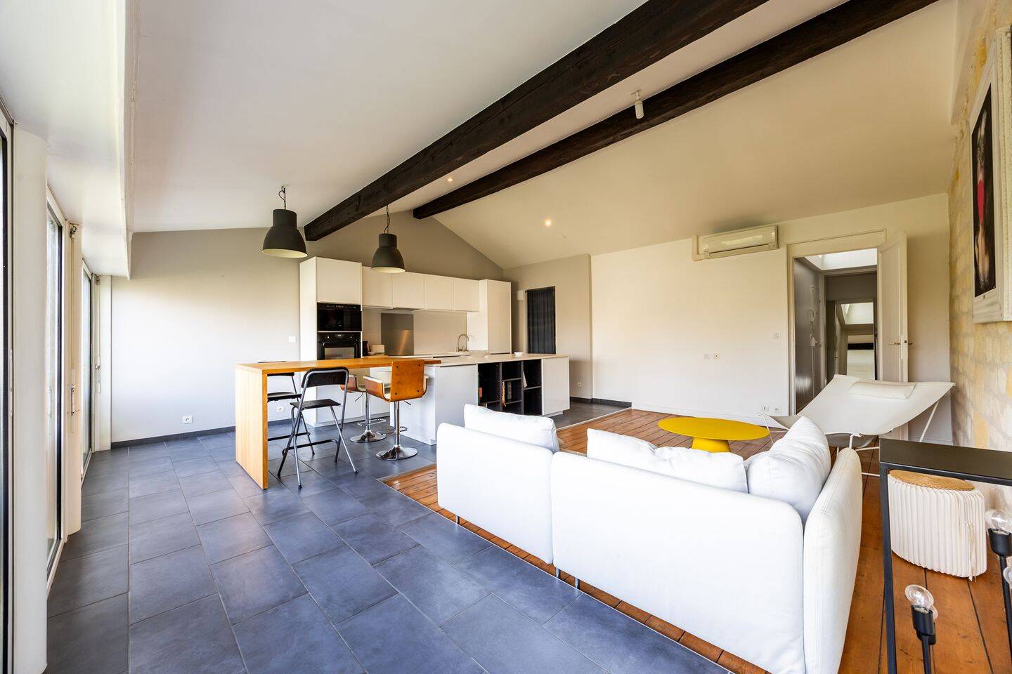 Appartement 3 pièces 72 m² · à Bordeaux · 72,2 m² · 1 410 €/mois