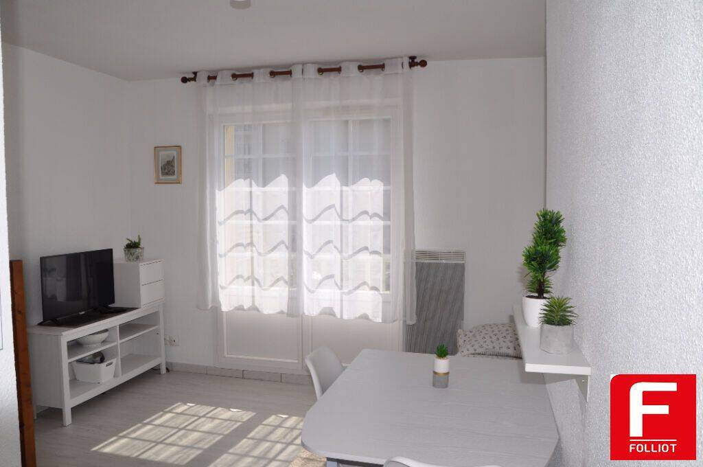 Appartement 2 pièces 27 m² · à Courseulles-sur-Mer · 26,7 m² · 525 €/mois