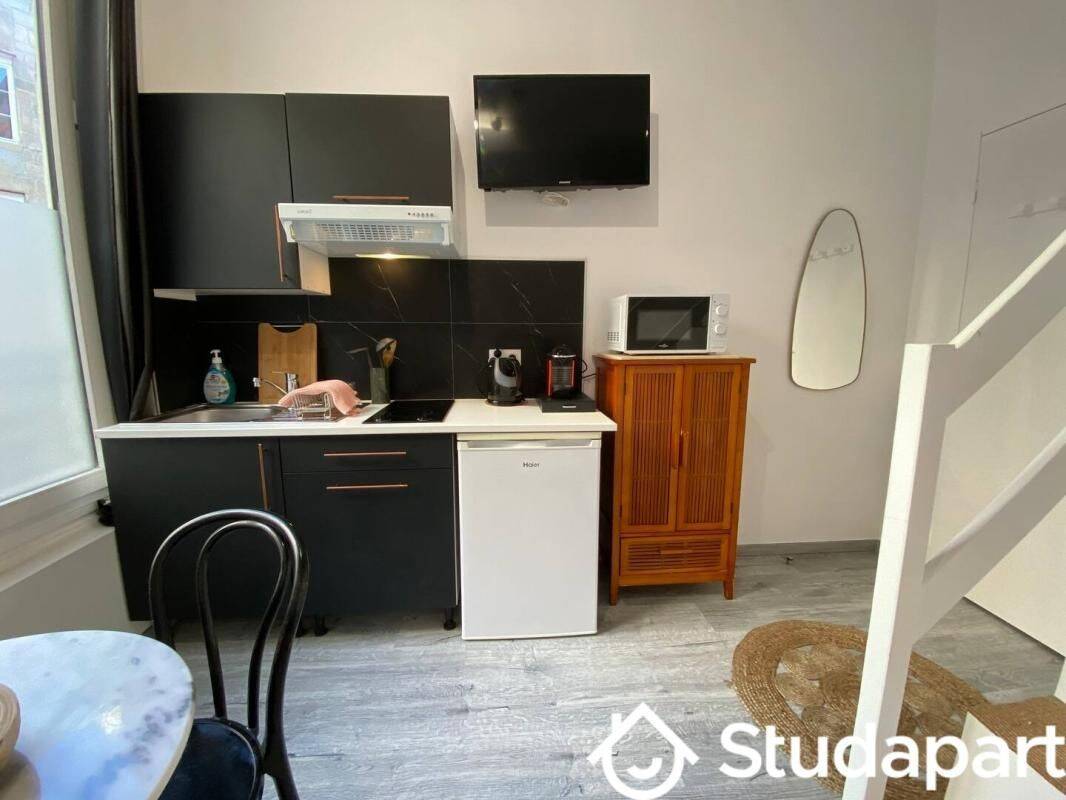 Appartement 1 pièce 15 m² · à Saint-Étienne · 15 m² · 500 €