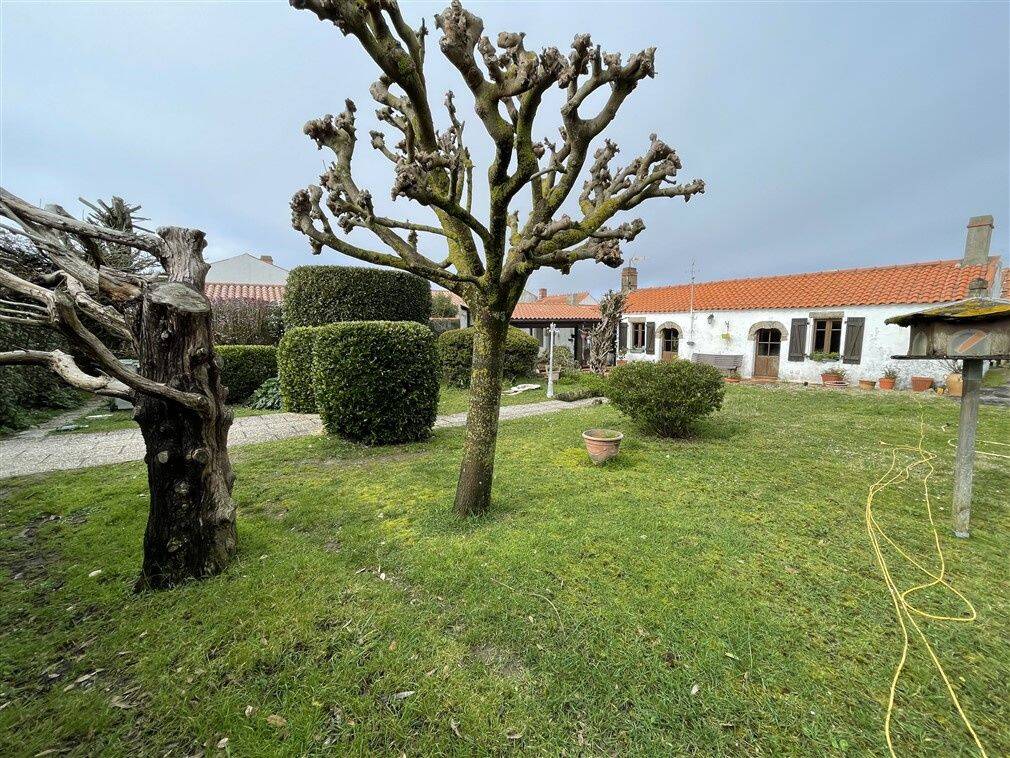 Maison 7 pièces 166 m² · à La Guérinière · 166 m² · 441 000 €