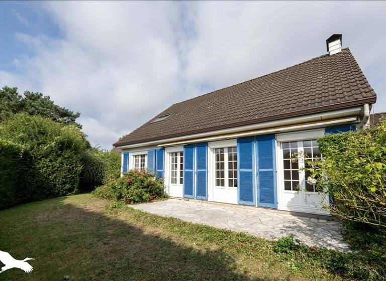 Maison à vendre 397 000 € 6 pièces 4<br/>chambres 133 m²<br/>superficie 536 m²<br/>terrain Les Berthelées-Les Coteaux-Les Perruchet Auvers sur Oise 95430