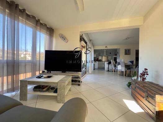 Appartement à vendre 353 600 € 3 pièces 2 chambres 81 m² 2ème étage Sud Ciboure 64500