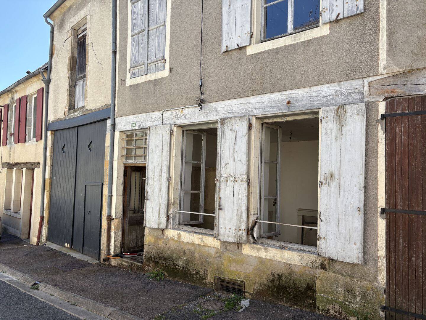 Maison 4 pièces 90 m² · à Saint-Saulge · 90 m² · 12 000 €