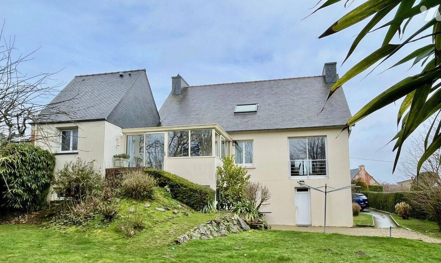 Maison 8 pièces 187 m² · à Lannion · 187 m² · 370 000 €