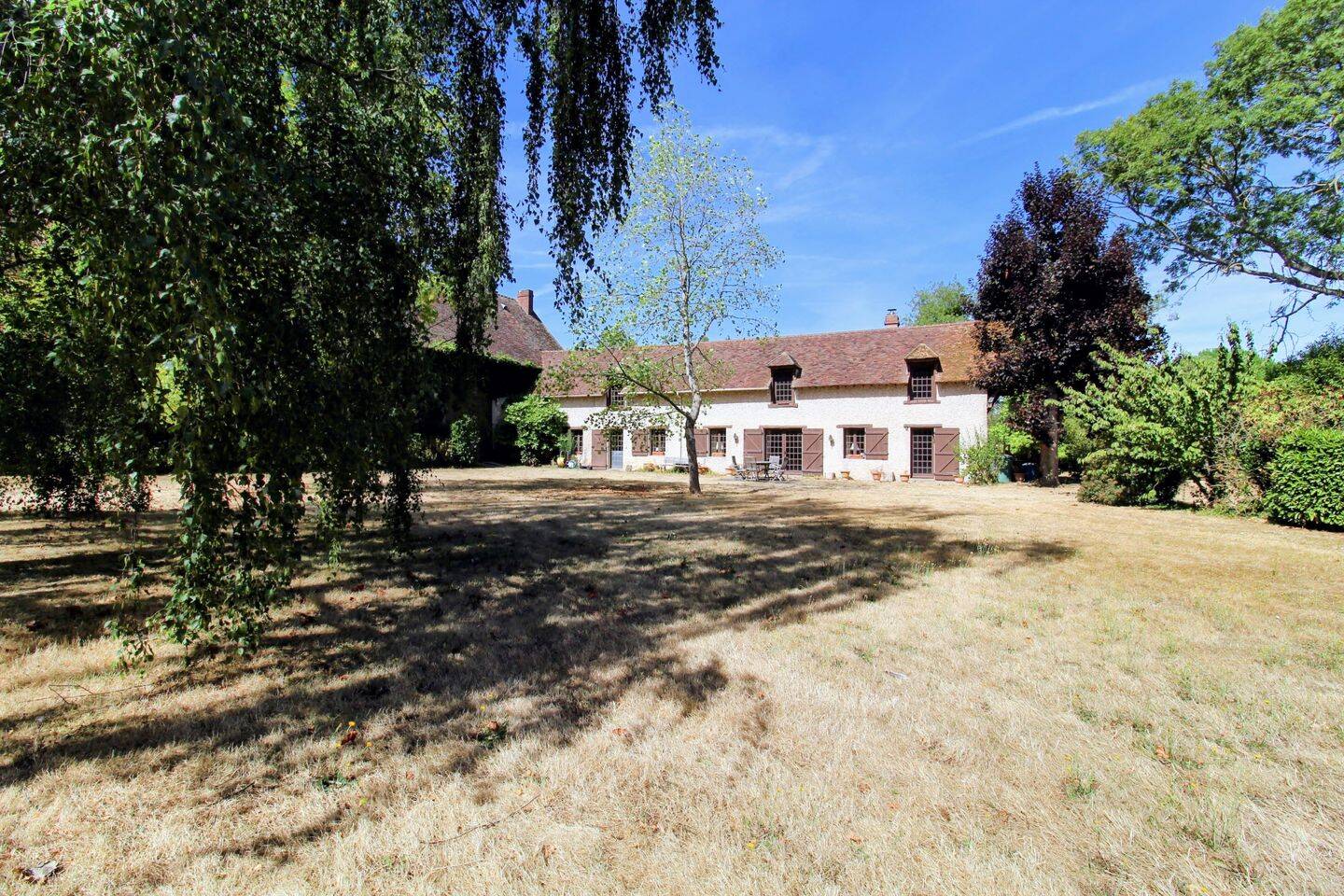 Maison 14 pièces 330 m² · à Houdan · 330 m² · 714 000 €