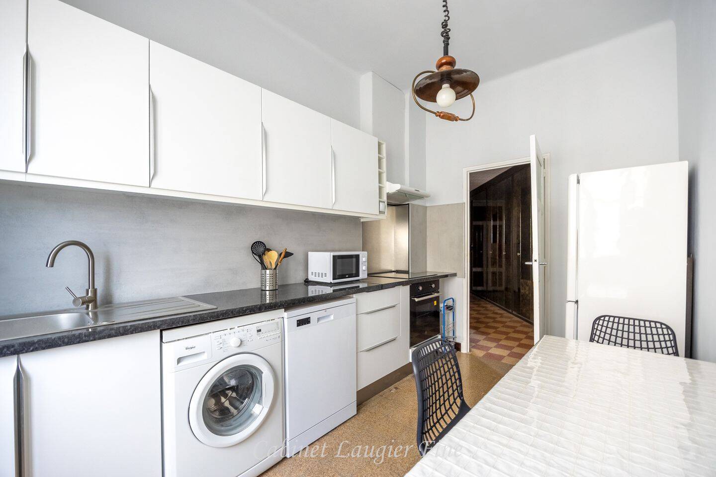 Appartement 3 pièces 74 m² · à Marseille 5ème Arrondissement · 73,9 m² · 264 000 €
