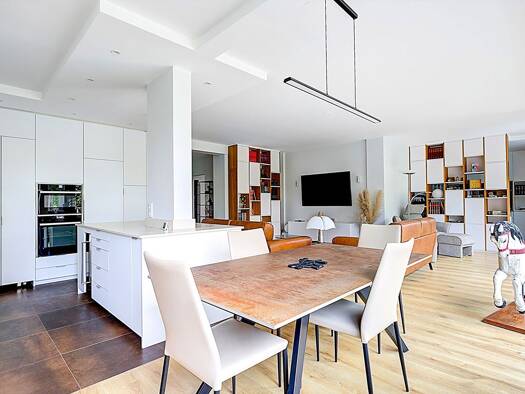 Appartement à vendre 690 000 € 5 pièces 3 chambres 114 m² Étage 3/3 L'Étang-la-Ville 78620