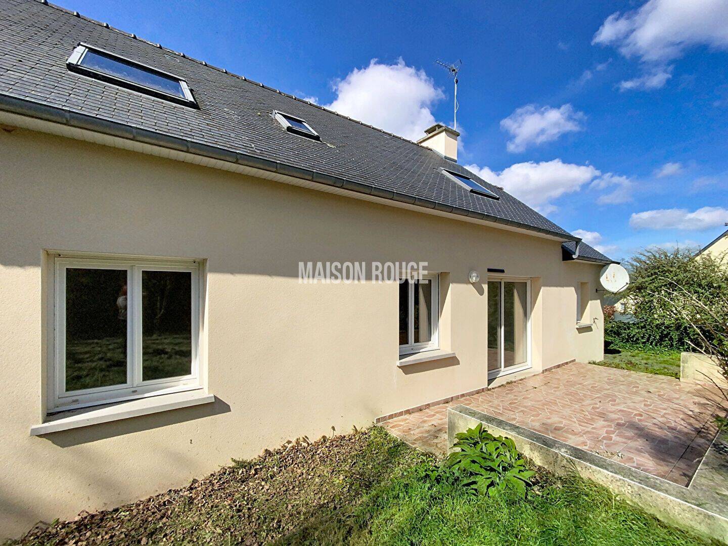 Maison 5 pièces 99 m² · à Kerfot · 99 m² · 250 000 €