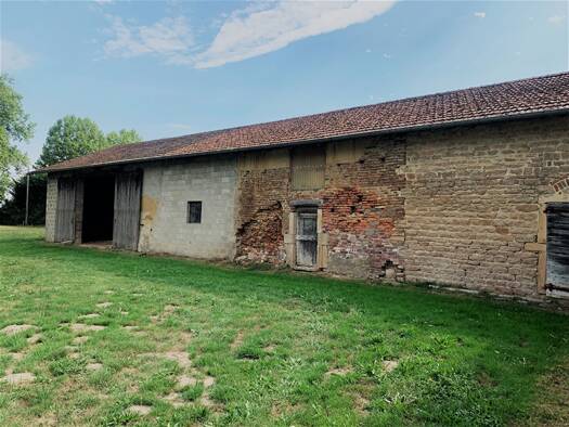 Ferme à vendre 125 000 € 2 pièces 430 m² 3 000 m² de terrain Saint-Jean-sur-Reyssouze 01560