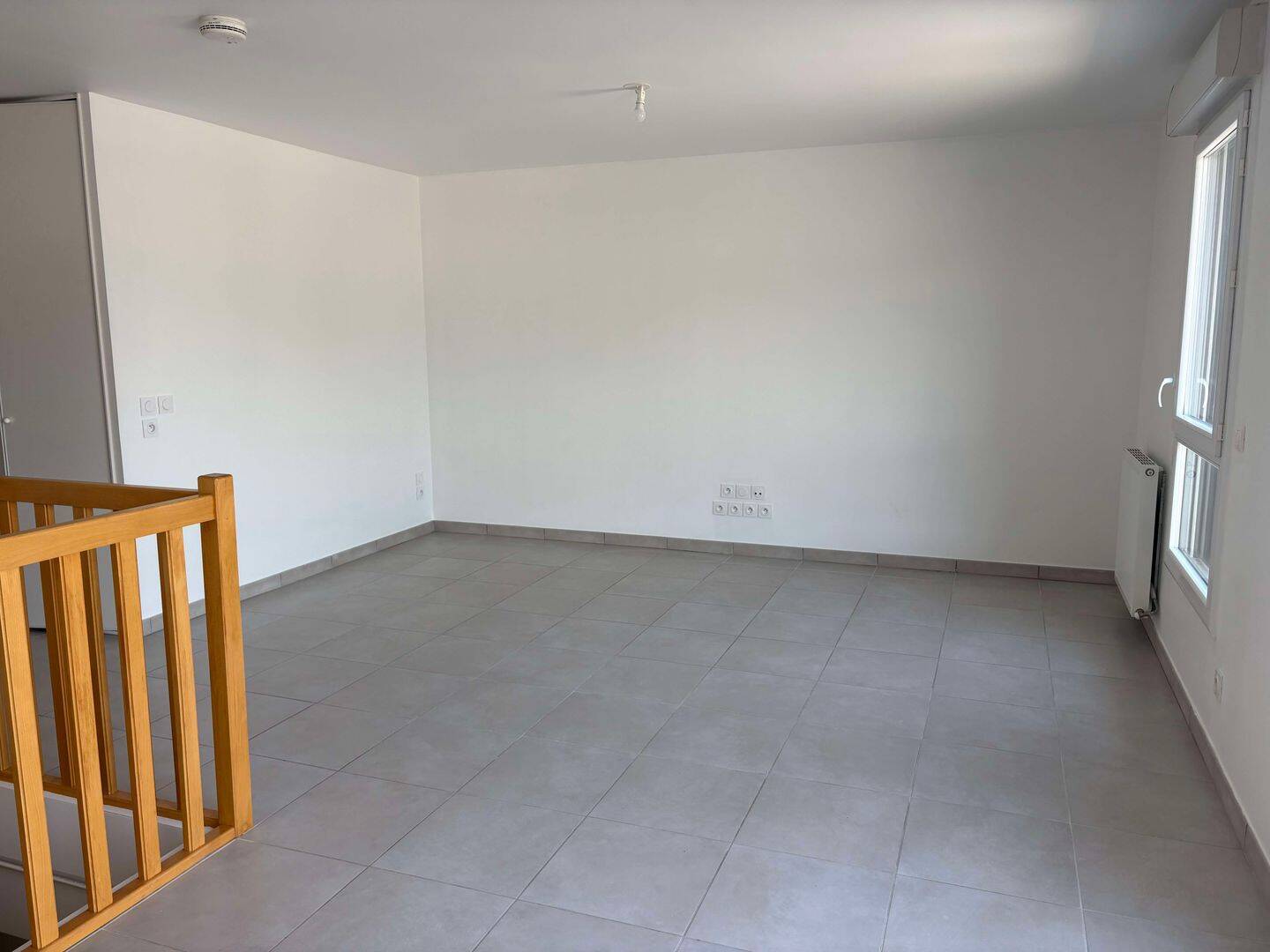 Appartement 3 pièces 72 m² · à Grenoble · 71,9 m² · 837 €
