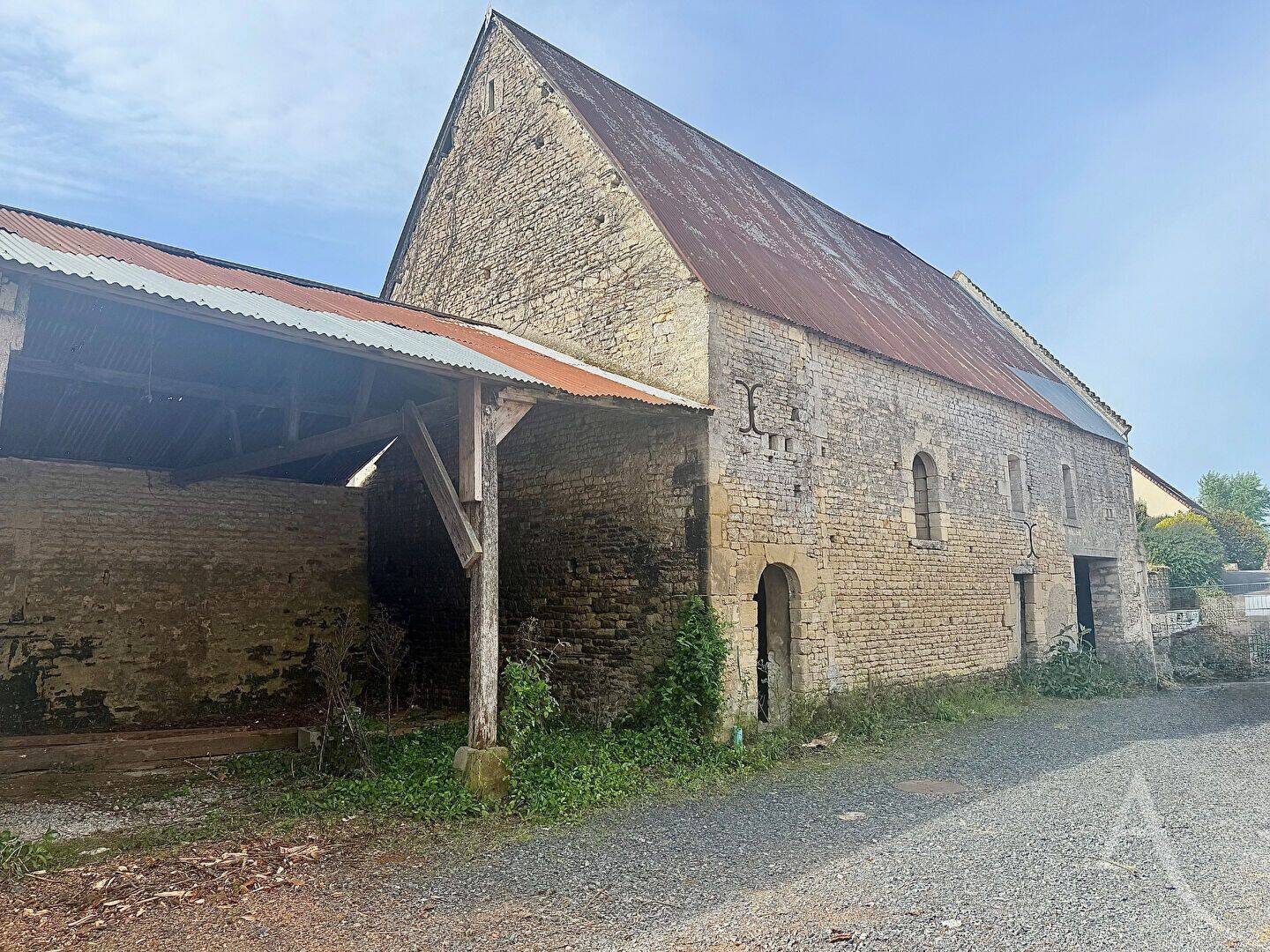 Maison 1 pièce 160 m² · à Thaon · 160 m² · 113 000 €