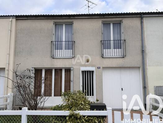 Maison à vendre 89 500 € 5 pièces 4 chambres 98 m² 265 m² de terrain Briare 45250