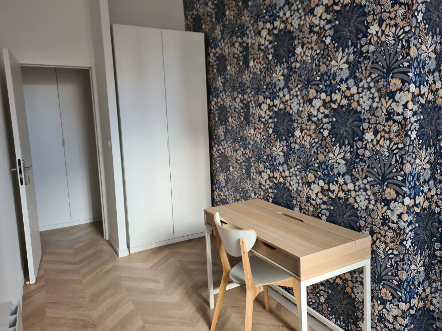 1 pièce 78 m² · à Marseille 1er Arrondissement · 78 m² · 505 €/mois