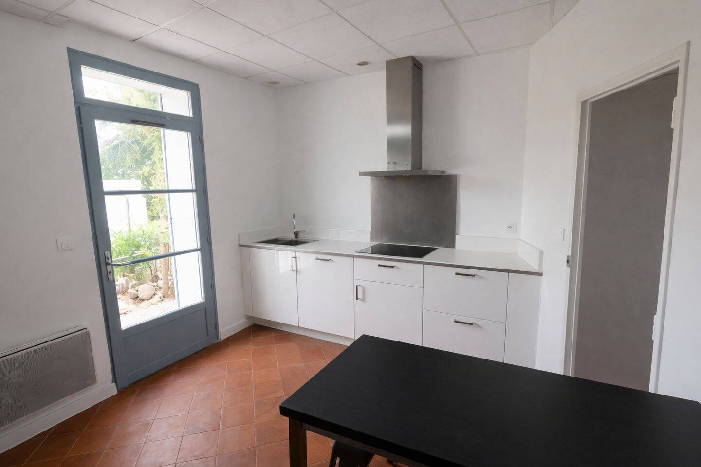 Appartement 3 pièces 65 m² · à Aix-en-Provence · 64,7 m² · 1 030 €