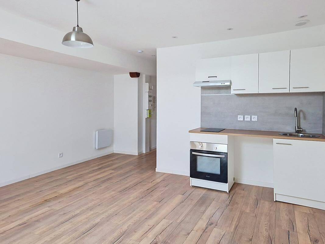 Appartement 2 pièces 44 m² · à Carmaux · 44 m² · 450 €/mois