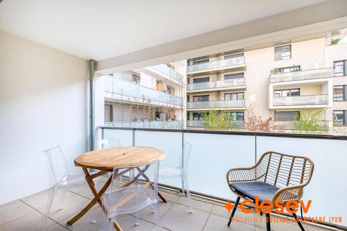 Appartement 3 pièces 63 m² · à Lyon 8ème Arrondissement · 63 m² · 299 000 €