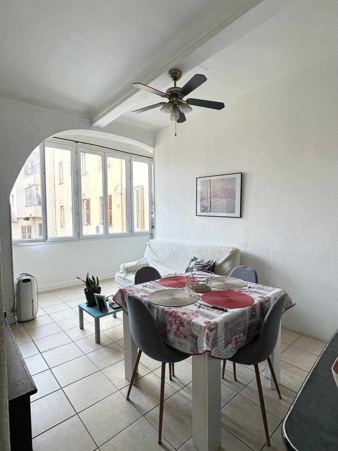 Appartement 2 pièces 47 m² · à Nice · 46,6 m² · 189 500 €